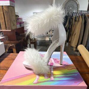 Jeffrey Campbells White Fluffy Heels